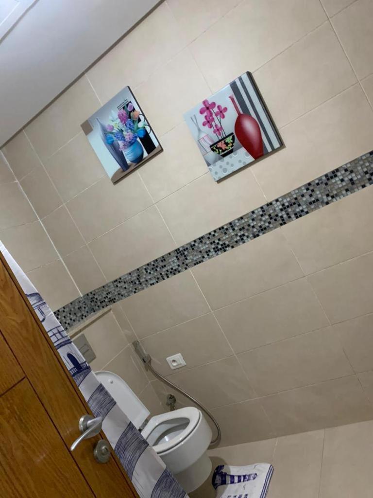 Modern In Oasis Square, Apartment